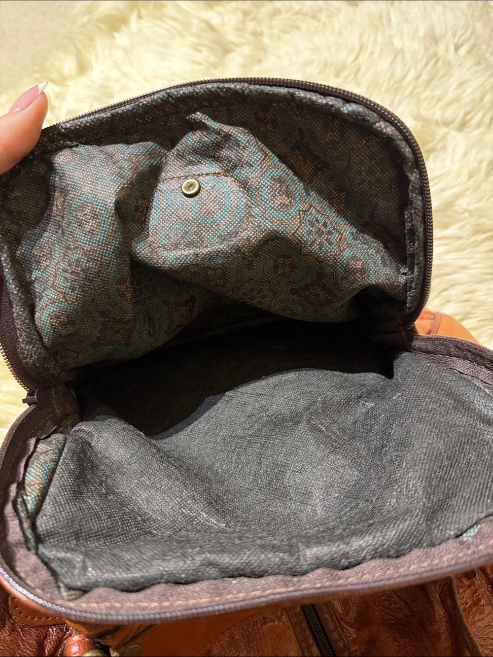 Authentic/ Genuine Leather Tote Bag 20”x10”x9